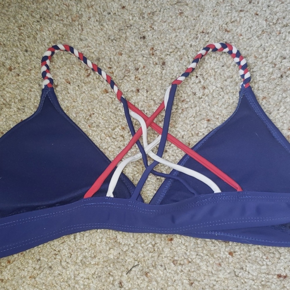 Bikini lot - Picture 3 of 3